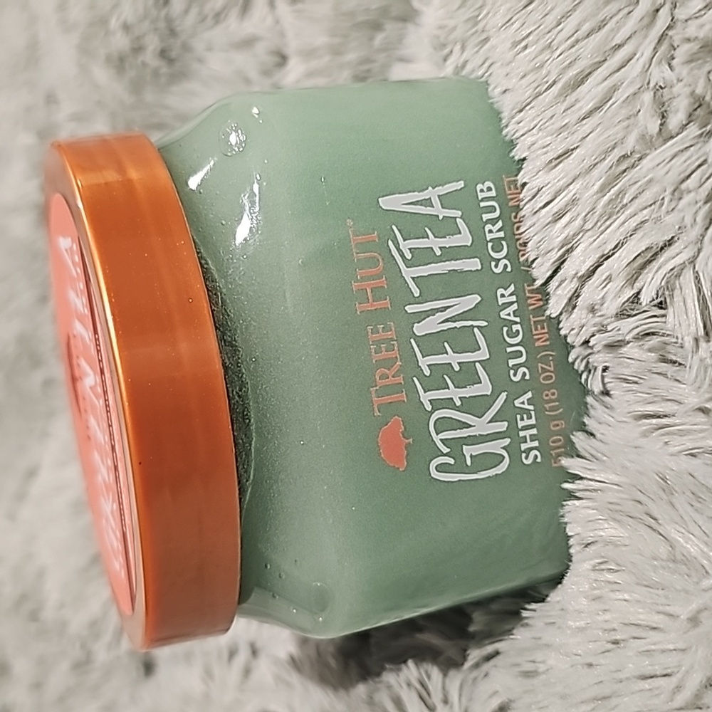 Tree Hut Green Tea Shea Sugar Scrub